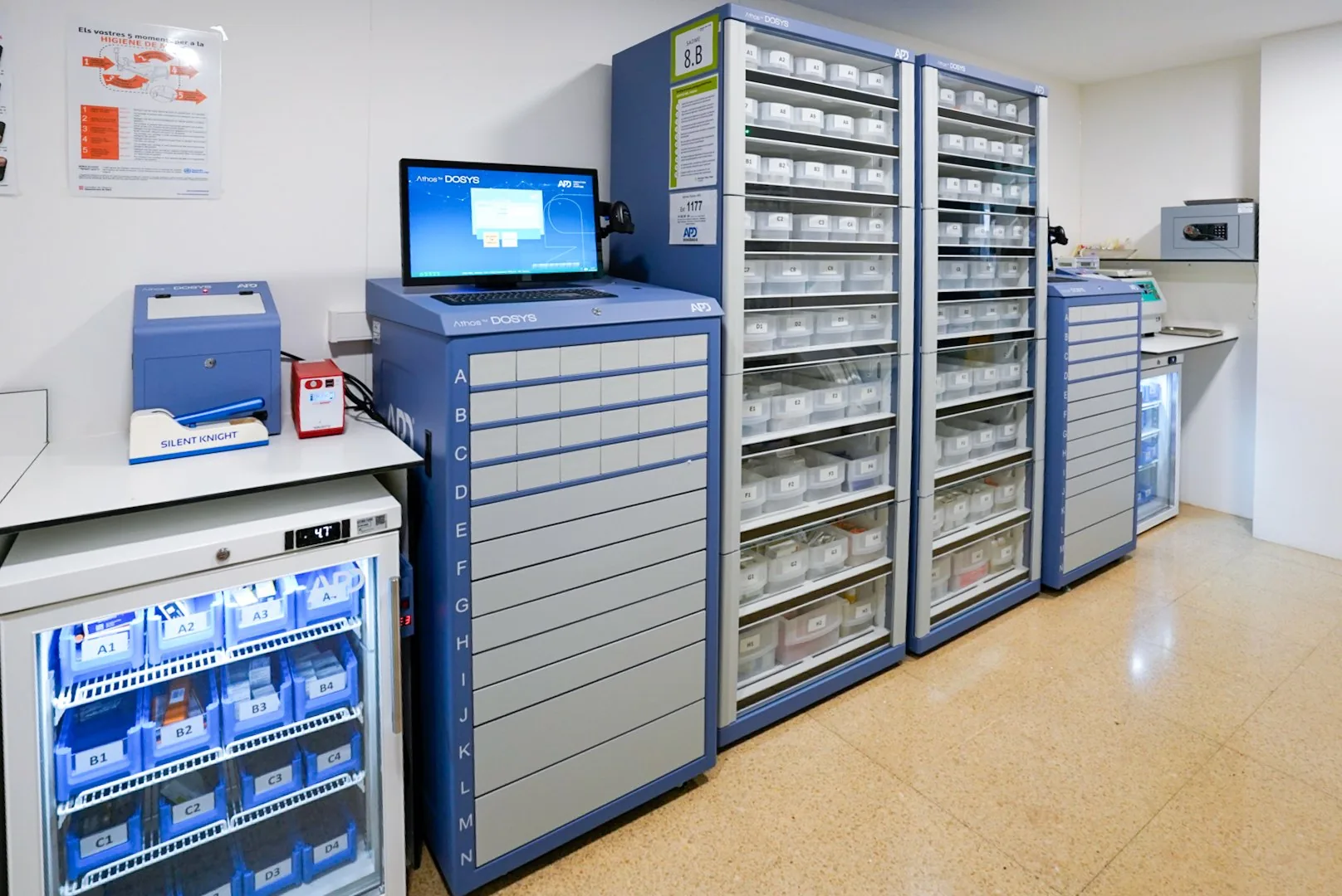 Pantalla de acceso del Dosys Base en el Hospital Germans Trias i Pujol, con las opciones de acceder con huella o con usuario